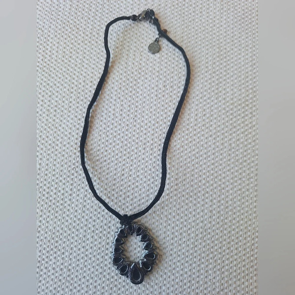 Liz & Co. Necklace Black color - Picture 5 of 6